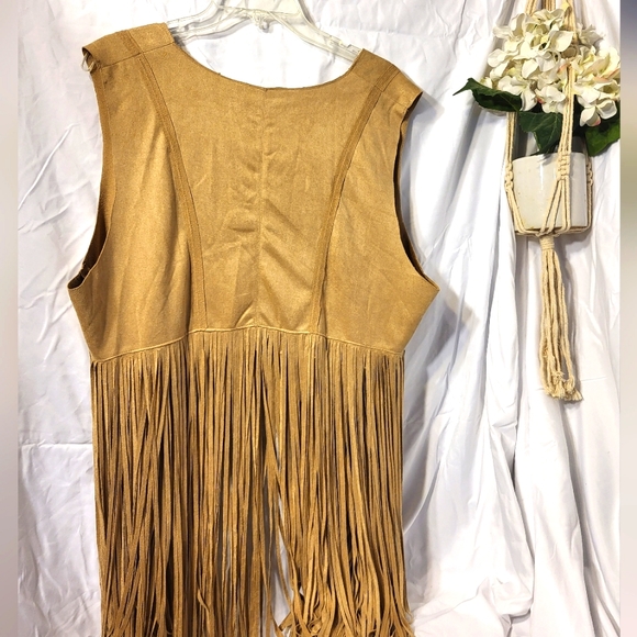 Lady Noiz Jackets & Blazers - Lady Noiz Tan Duster Vest